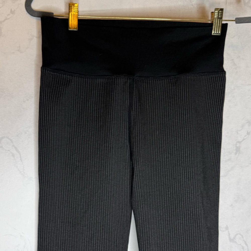 Aerie offline black 7/8 high rise leggings size large